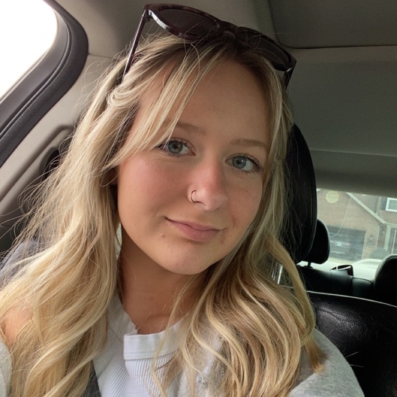 About me - Picture 1 of 1